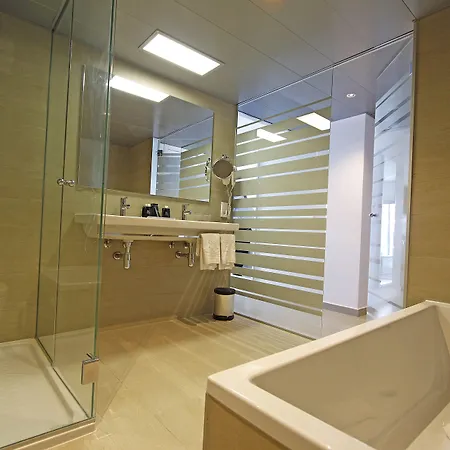 Bg Tonga Tower 4*